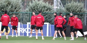 A Milli Futbol Takımı Karadağ maçı hazırlıklarına başladı