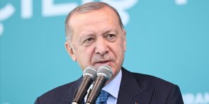 Erdoğan: Gençlerimizin hayalleri ve düşünceleri bizim için hayati önemdedir