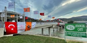 Ayancık ilçesinde sel felaketinde yıkılan Terminal Köprüsü hizmete açıldı