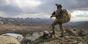 Irak'ın kuzeyindeki Avaşin'de ve Barış Pınarı Harekatı bölgesinde 3 terörist etkisiz hale getirildi