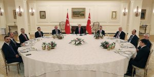 Cumhurbaşkanı Erdoğan, yasama, yürütme ve yargı organları temsilcileriyle yemekte bir araya geldi