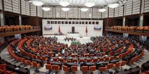 Meclis bu hafta memur ve emekliye ek zammı da içeren kanun teklifini yasalaştırmak için mesai yapacak