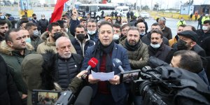 Tır şoförleri, Ambarlı Limanı'na girişte ücret alınmasını protesto etti