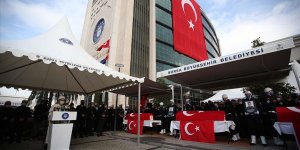 Bursa'da trafik kazasında hayatını kaybeden 4 itfaiye personeli için tören düzenlendi
