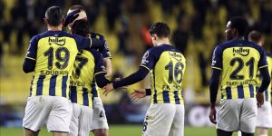 Fenerbahçe geriden gelerek kazandı!