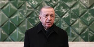 Cumhurbaşkanı Erdoğan, cuma namazını Hazreti Ali Camisi'nde kıldı