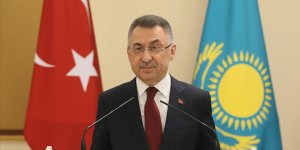 Oktay: İnsani yardımlarla Ukrayna halkının yanında oluyoruz