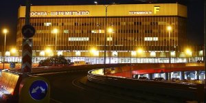 Rusya'nın en büyük havalimanı Şeremetyevo'da bazı terminaller geçici olarak kapatıldı