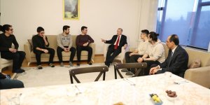 Cumhurbaşkanı Erdoğan iftarda öğrenci evine misafir oldu