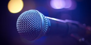 Pandemi sürecinde 00.00'da sona eren müzik yayın saati 01.00'e kadar uzatıldı