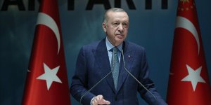 Erdoğan: Asırlık meseleleri nasıl çözdüysek, bugünkü sıkıntıların üstesinden de yine biz geleceğiz
