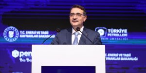 Bakan Dönmez: Dördüncü sondaj gemimiz 19 Mayıs'ta Türkiye'de olacak!