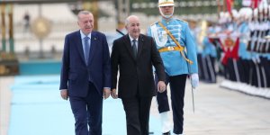 Cumhurbaşkanı Erdoğan, Cezayir Cumhurbaşkanı Tebbun'u resmi törenle karşıladı