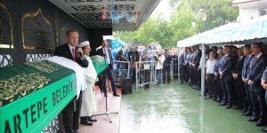 Niğde'deki kazada hayatını kaybeden Akkuş ve Küçük son yolculuğuna uğurlandı