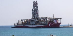 Abdülhamid Han gemisi ilk sondaj için demir alıyor