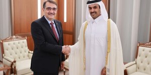 Bakan Dönmez'in Körfez'de ikinci durağı Katar oldu