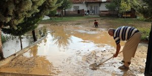Çubuk'ta sağanak nedeniyle su baskınları yaşandı