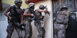 Mersin'de tefecilik operasyonunda 13 zanlı yakalandı