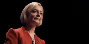 İngiltere Başbakanı Liz Truss istifa etti!