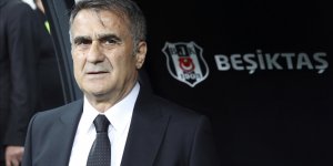 Şenol Güneş resmen BEŞİKTAŞ'ta..