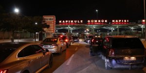 Ticaret Bakanlığı'nın güncelleme çalışması nedeniyle Trakya'daki sınır kapılarında geçişler durdu