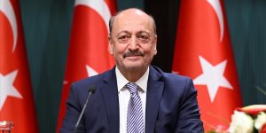 Bilgin, 2002 yılından bu yana uygulanan asgari ücret ve dolar karşılığı tablosunu paylaştı