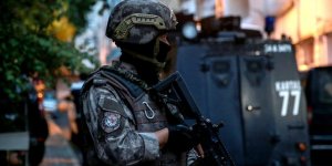 İstanbul'da terör örgütlerine operasyon: 17 Gözaltı