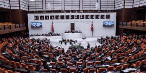 Kamuda çalışan sözleşmelilere kadro verilmesini içeren kanun teklifi TBMM'de