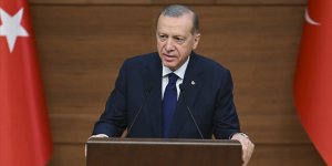 Erdoğan: İş dünyamızı fütursuzca tehdit edenlere cevabı sandıkta vereceğiz