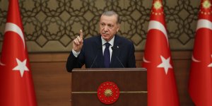 Cumhurbaşkanı Erdoğan: Tevrat'ı koruma kararı alanlar Kur'an-ı Kerim'e karşı terbiyesizliklerini ortaya koyuyorlar