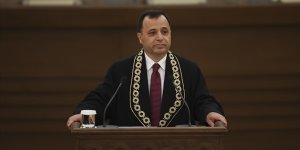 Anayasa Mahkemesi Başkanlığı'na Zühtü Arslan yeniden seçildi