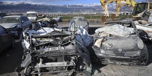 Kahramanmaraş'ta depremde hasar gören araçlar da kaldırılıyor