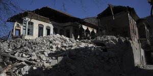 Zamana direnen Hatay'daki tarihi taş evler "asrın felaketi"ne dayanamadı