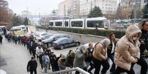 Sahte internet sitelerinden "trafik sigortası" dolandırıcılığı operasyonunda 22 tutuklama