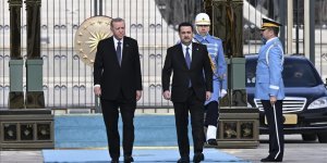 Cumhurbaşkanı Erdoğan, Türkiye'ye gelen Irak Başbakanı Şiya es-Sudani'yi resmi törenle karşıladı