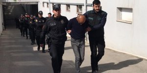 "Kökünü Kurutma Operasyonu"nda yakalanan 77 zanlı adliyede