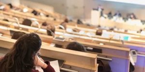 Üniversitelerde "Hibrit Eğitim" başladı