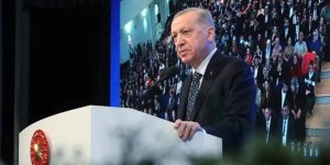Erdoğan: Tek kalemde cumhuriyet tarihimizin en büyük öğretmen atamasını gerçekleştiriyoruz