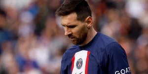 Messi, takım arkadaşlarından özür diledi!