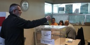 Trakya'daki sınır kapılarında oy verme işlemi devam ediyor