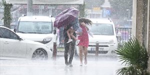 Yurdun batı kesimleri için yerel kuvvetli yağış uyarısı