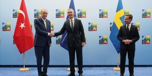 Erdoğan, NATO Genel Sekreteri Stoltenberg ve İsveç Başbakanı Kristersson'la bir araya geldi