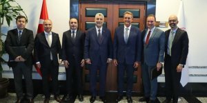 Ticaret Bakanı Bolat, ABD'nin Ankara Büyükelçisi Flake ile görüştü