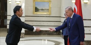 Büyükelçilerden Cumhurbaşkanı Erdoğan'a güven mektubu