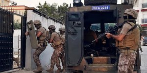 Mersin'de uyuşturucu ticaretiyle PKK/KCK'ya destek iddiasına 9 gözaltı