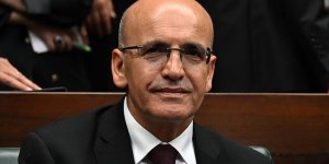Bakan Şimşek, reel sektör temsilcileriyle görüştü