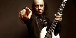 Ünlü rock müzisyeni Erkin Koray 82 yaşında hayatını kaybetti