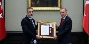 Cumhurbaşkanı Erdoğan'dan Fidan'a Üstün Hizmet Madalyası