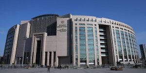 İBB'nin "Ortadan Başlamak" sergisiyle ilgili soruşturma