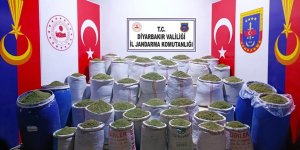 Diyarbakır’da 1 ton 319 kilogram esrar ele geçirildi!